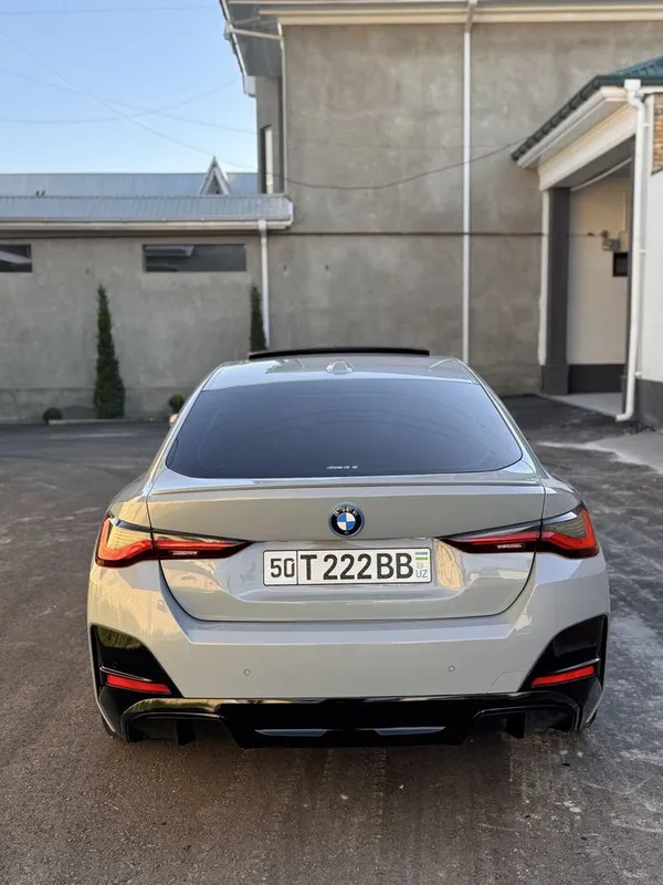 Bmw i4 40 edrive 2023 — фото 2
