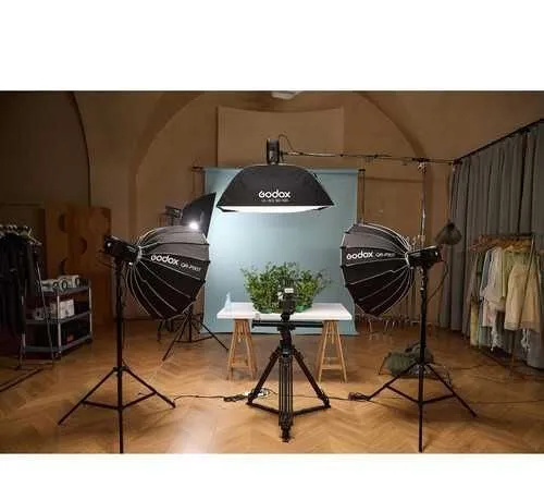 Godox Litemons LE300Bi. Гарантия, 12 месяцев с момента покупки. 6 Godox Litemons LE300Bi. Гарантия, 12 месяцев с момента покупки. 6