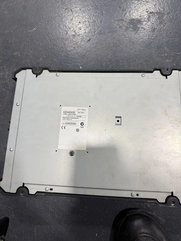 Kenwood 720w 4ta kanalli usilitel aybi yo — фото 1