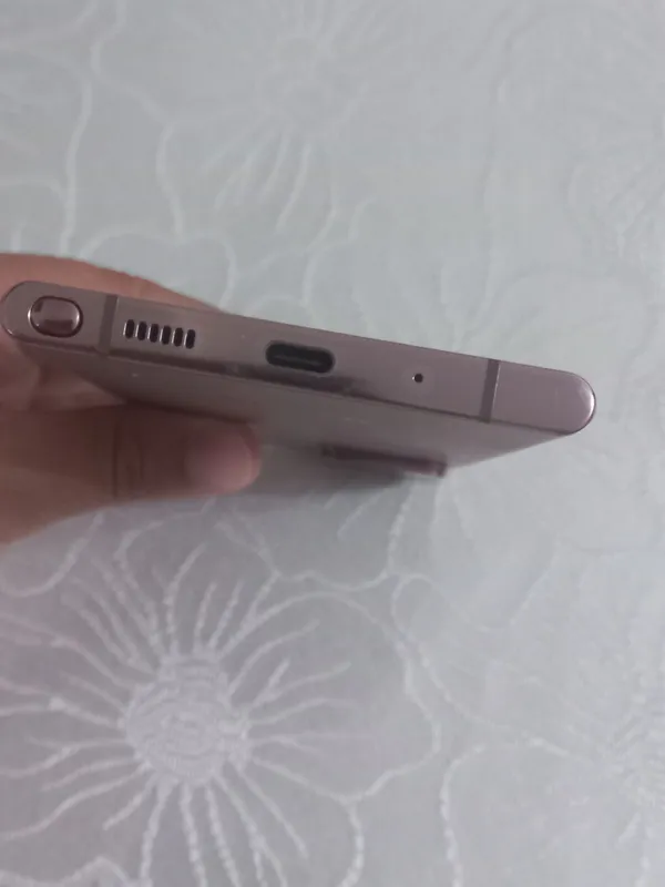 Samsung Note 20 Ultra 5G продаётся 3