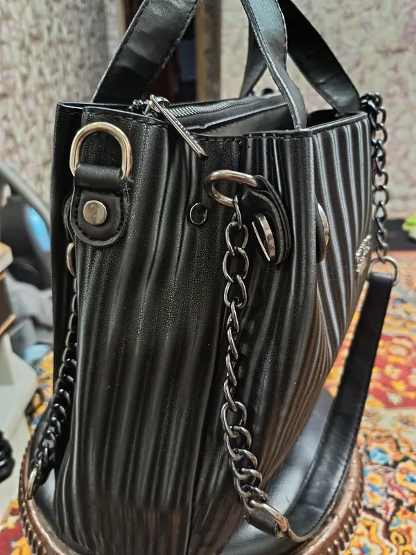 сумка GUESS холати яхши — фото 1