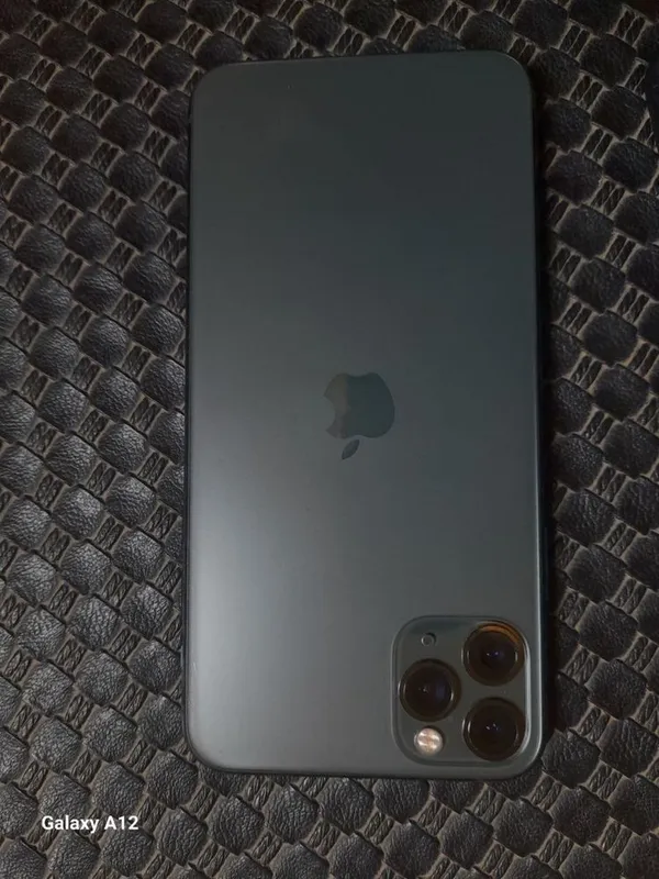 Iphone 11 pro max 4 Iphone 11 pro max 4
