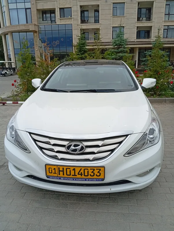 Hyundai Sonata, 2011-yil, 2.0 l, avtomat, 94627 km — фото 8