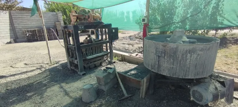 Shlakablok aparati tez va arzon sotiladi. kelishamiz.