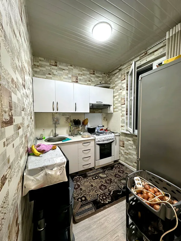 продам 3 комнатную — фото 1