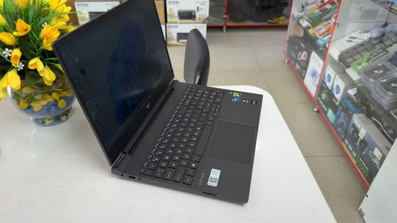 Hp Victus core i5-13420H 16/512 SSD RTX 2050-4GB holati ideal 4 Hp Victus core i5-13420H 16/512 SSD RTX 2050-4GB holati ideal 4
