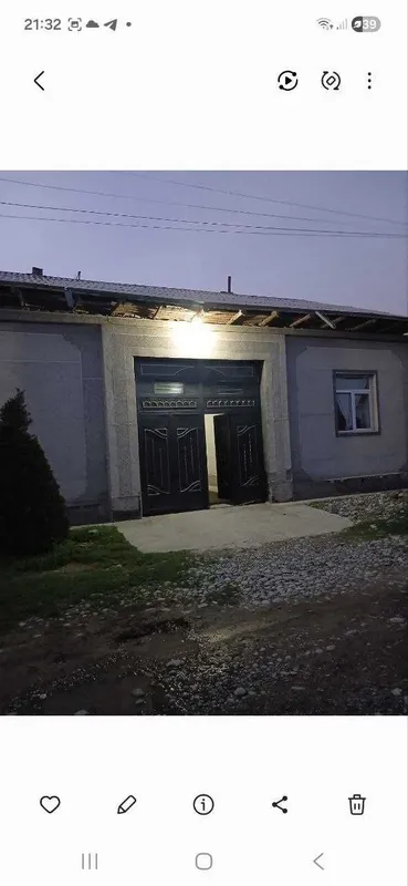 Уй сотилади жомбой тошкент махалласида