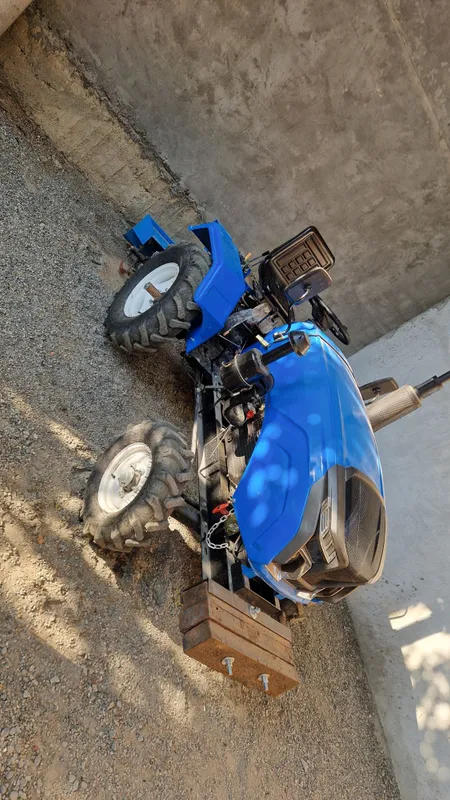 Mini tractor zubr 1105 25 л/с 3