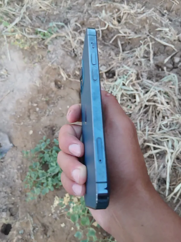 iPhone 12 pro sotiladi holati yaxshi yomkst 72% 5