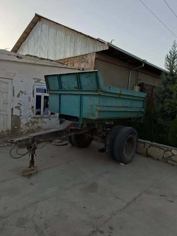 Продаётся прицеп 1 Продаётся прицеп 1