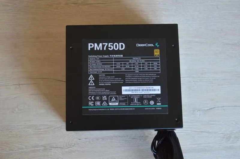 Блок питания "DEEPCOOL" PM750D 80Plus GOLD 5