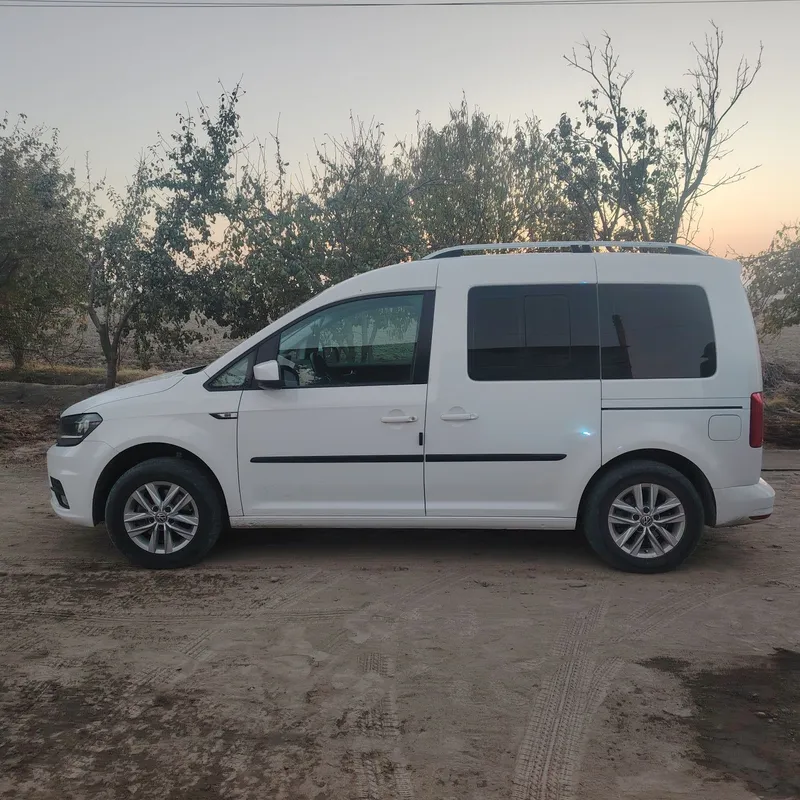 volkswagen CADDY — фото 3