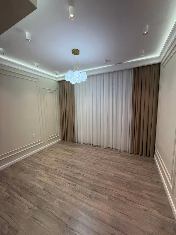 Yakkasaroy tumanida 113 m²lik 4 xonali kvartira sotiladi 5
