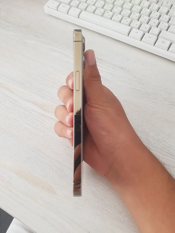 IPhone 12 pro max shoshilinch 3 IPhone 12 pro max shoshilinch 3