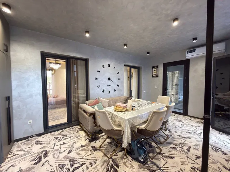 3-комнатная квартира, 110 м², Мирзо-Улугбек 5