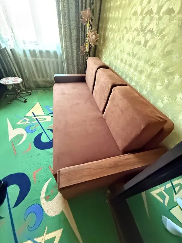 A’lo holatdagi zamonaviy divan-krovat 1 A’lo holatdagi zamonaviy divan-krovat 1