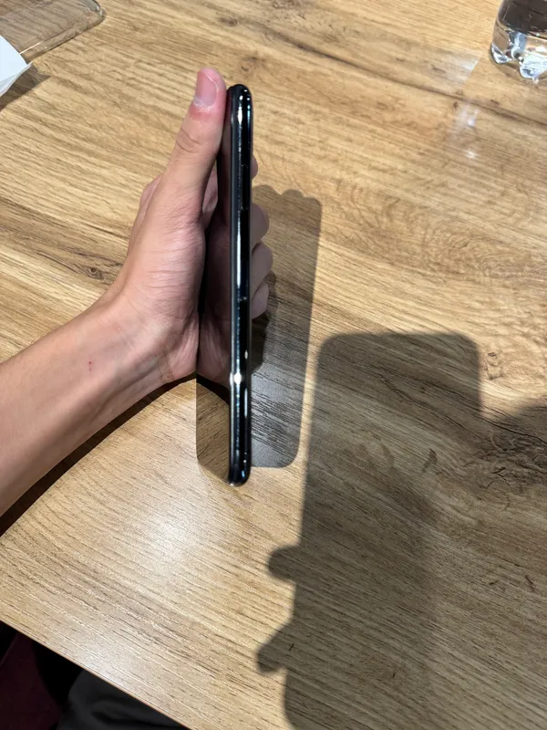 iPhone 11 Pro Max 3