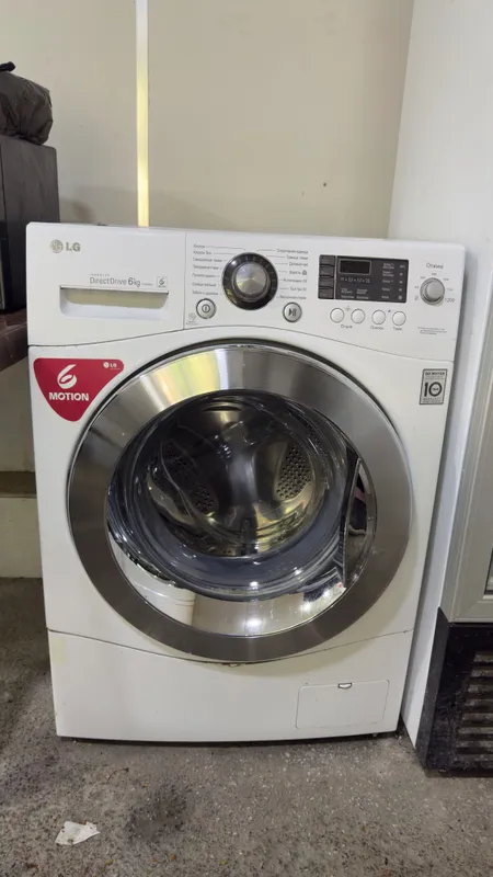 Lg avtomat kir yushish mashinasi sotiladi Bosch ham 1