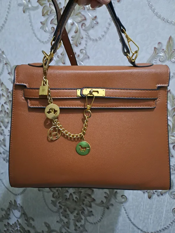 продаётся новая сумка hermes всё идеально 150.000