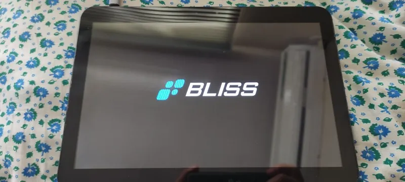 Планшет Bliss M1002, 10'. — фото 4