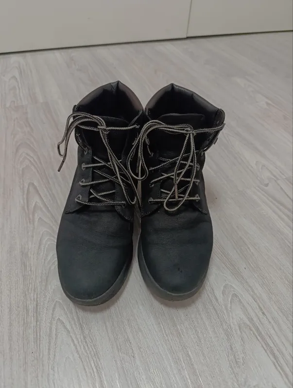 фирменные ботинки Timberland
280к,торг уместен — фото 1