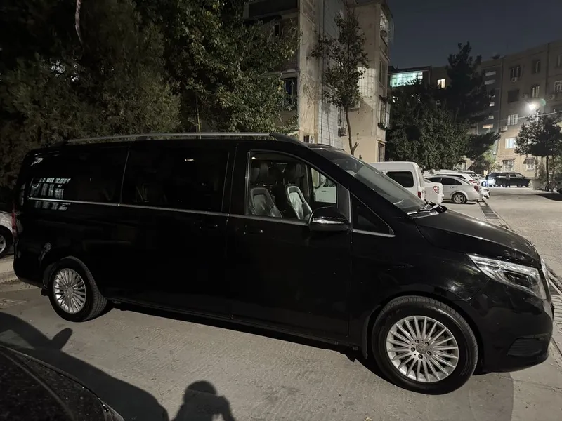Viano Mercedez Benz V class 2 Viano Mercedez Benz V class 2