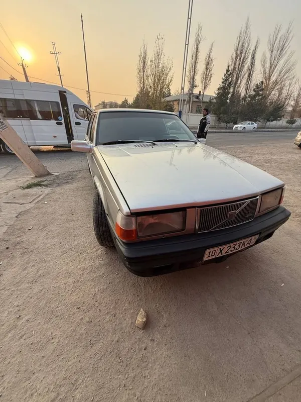 Volvo 740 GL 1