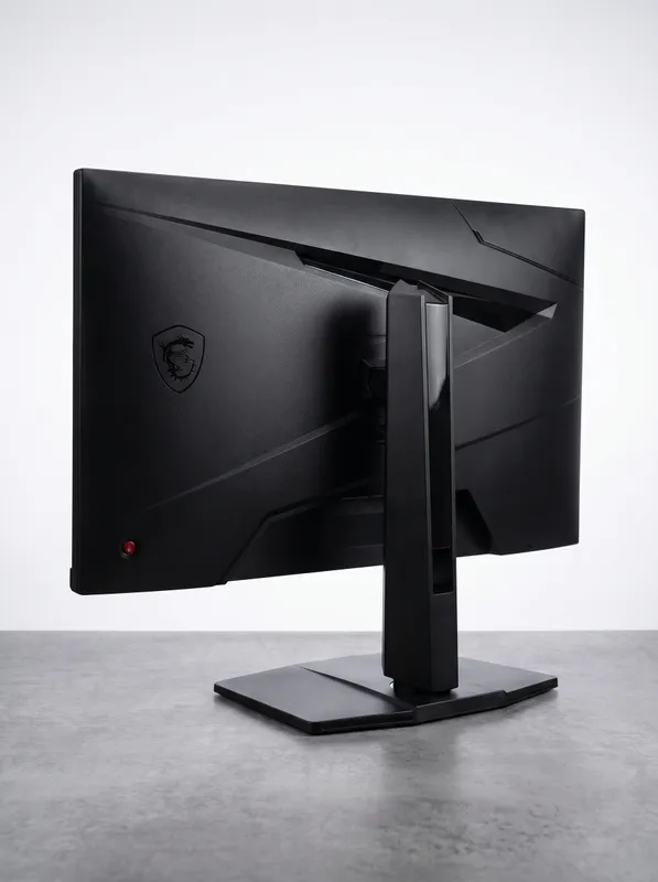 Игровой ПК Ryzen 7800X3D  RTX 5070Ti Монитор 180Гц — фото 1