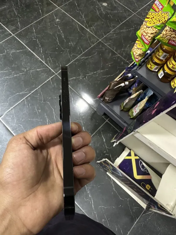 Iphone 14 pro max black 86 yomkost — фото 3