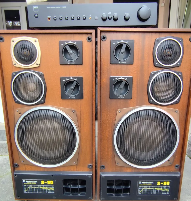 колонки s90.+ усилитель NAD c316BEE