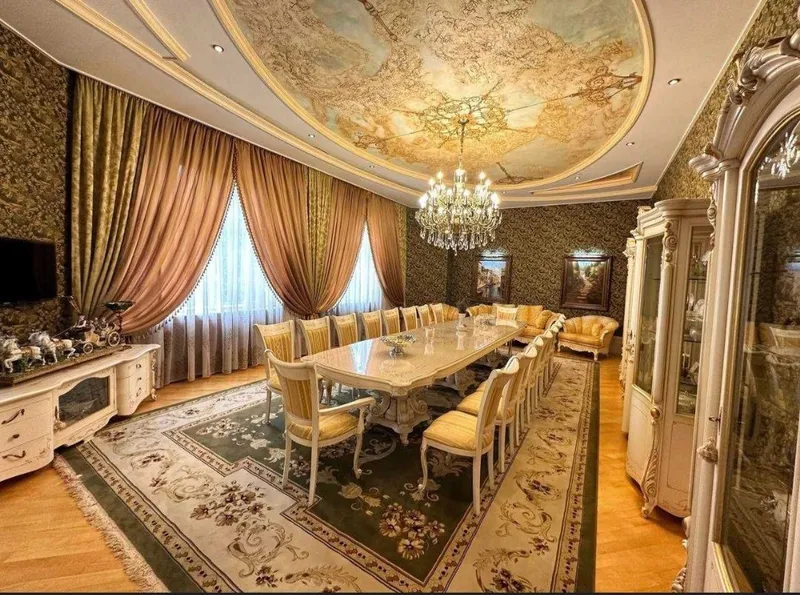 Продаётся дом в Яккасарайском районе в самом дорогом районе 4
