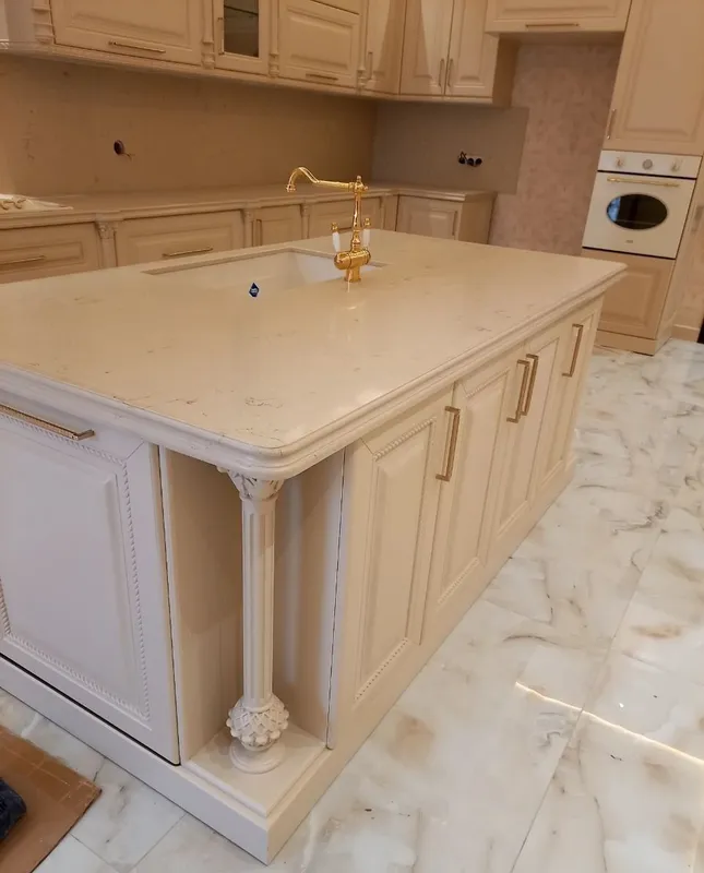 Кварцевый и акриловый камень для кухонной мебели, качество высокого уровня 2 Кварцевый и акриловый камень для кухонной мебели, качество высокого уровня 2