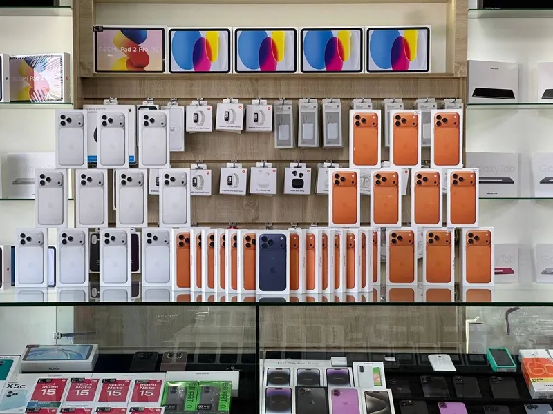 Apple iPhone 17 pro Max 256 Esim