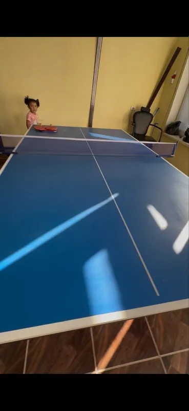 Stol tennis sotiladi 1 Stol tennis sotiladi 1
