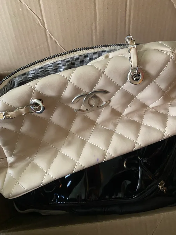 Moschino 3 Moschino 3