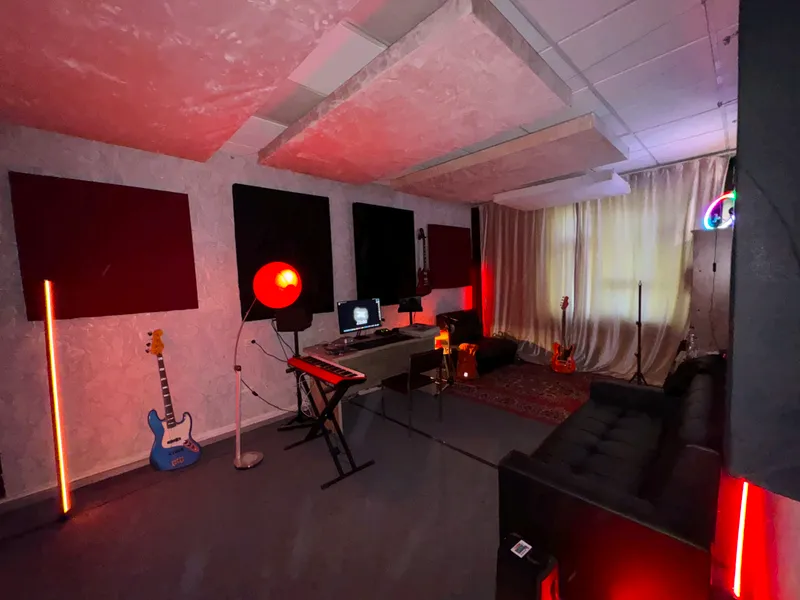 Студия звукозаписи/Musiqa Studiyasi — фото 1