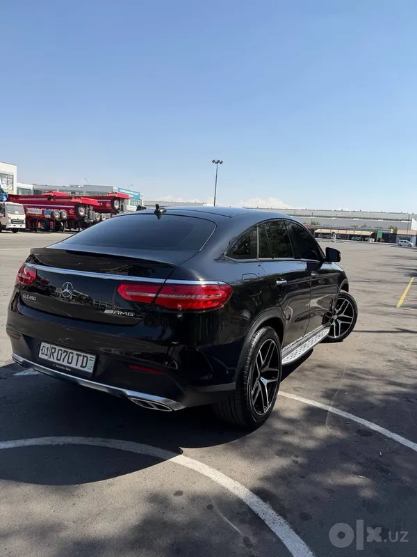Mercedes GLE 450 AMG 2015-yil eng fuli pnevmalari bor vixloplari bor. 4 Mercedes GLE 450 AMG 2015-yil eng fuli pnevmalari bor vixloplari bor. 4