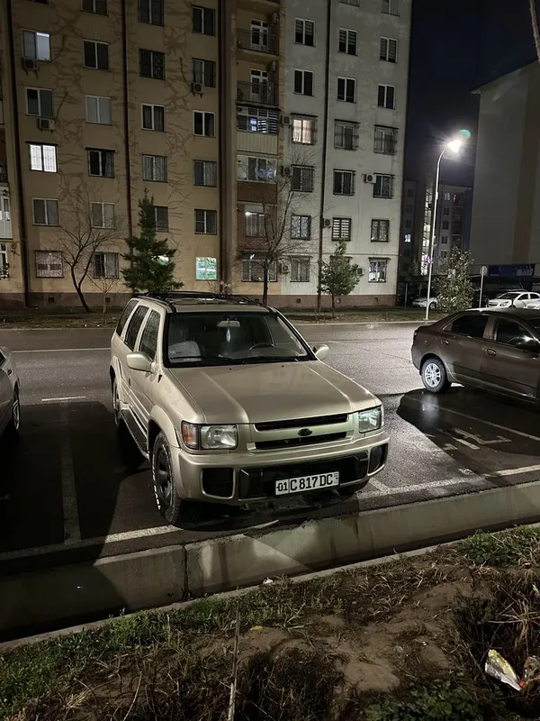 Ниссан патфайндр Qx4 американский фулл