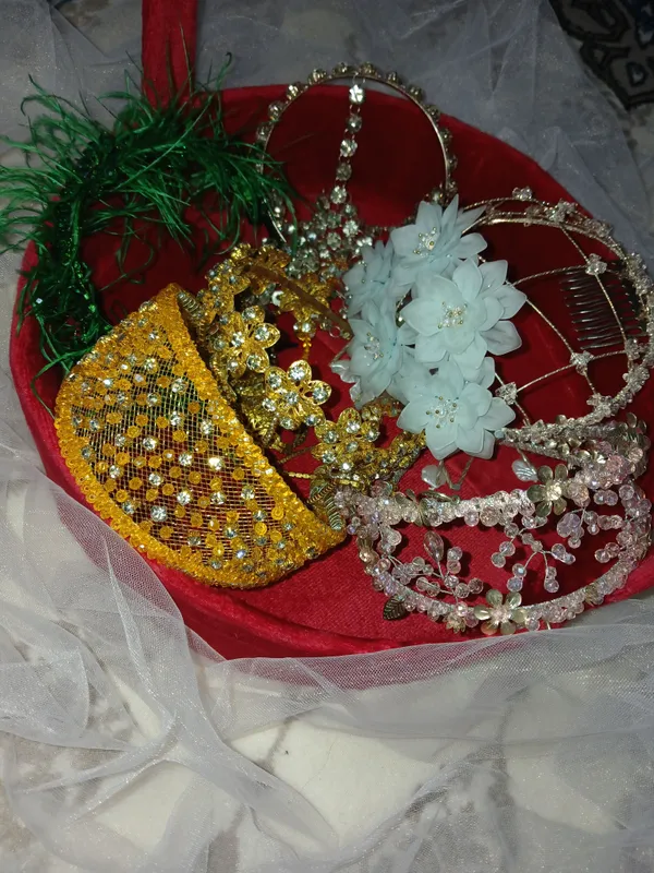 Assl diademalar