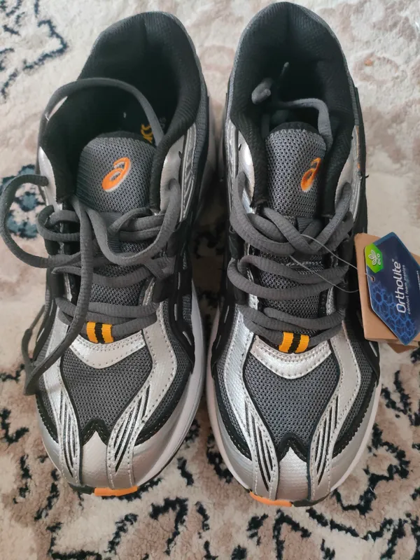 ASICS 2 ASICS 2
