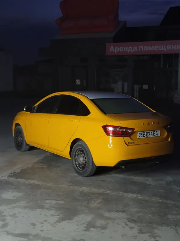 Lada vesta 2019 zavod sariq — фото 2