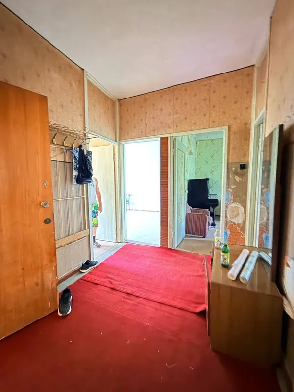 Продажа. Мирзо Улугбекский район ком-4 Продажа. Мирзо Улугбекский район ком-4