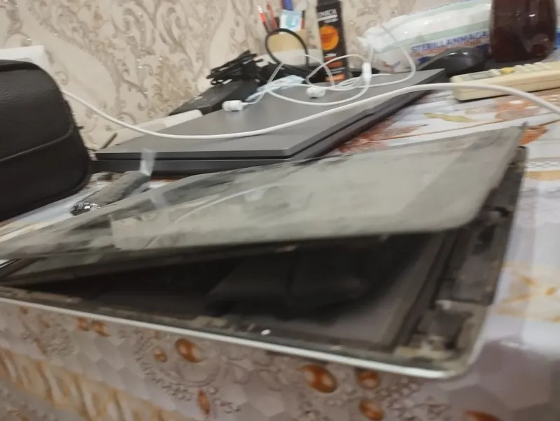 ipad надо батарею менят в остальном рабочий 2 ipad надо батарею менят в остальном рабочий 2