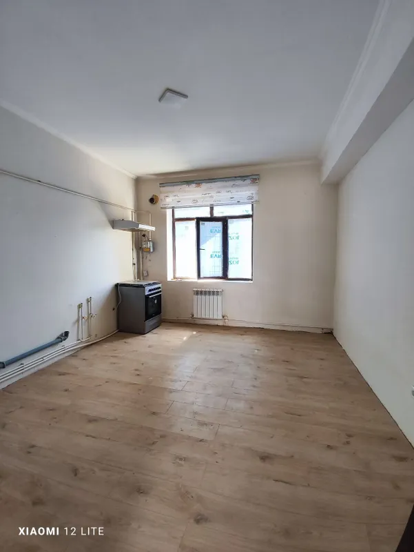 Kogon vakzali yonidan 120 kvadrat kvartira sotiladi — фото 3