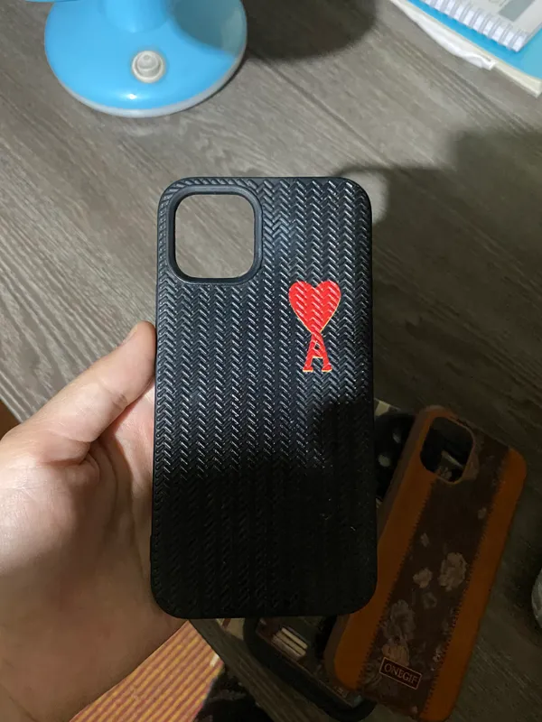 iPhone 11 pro uchun chexol