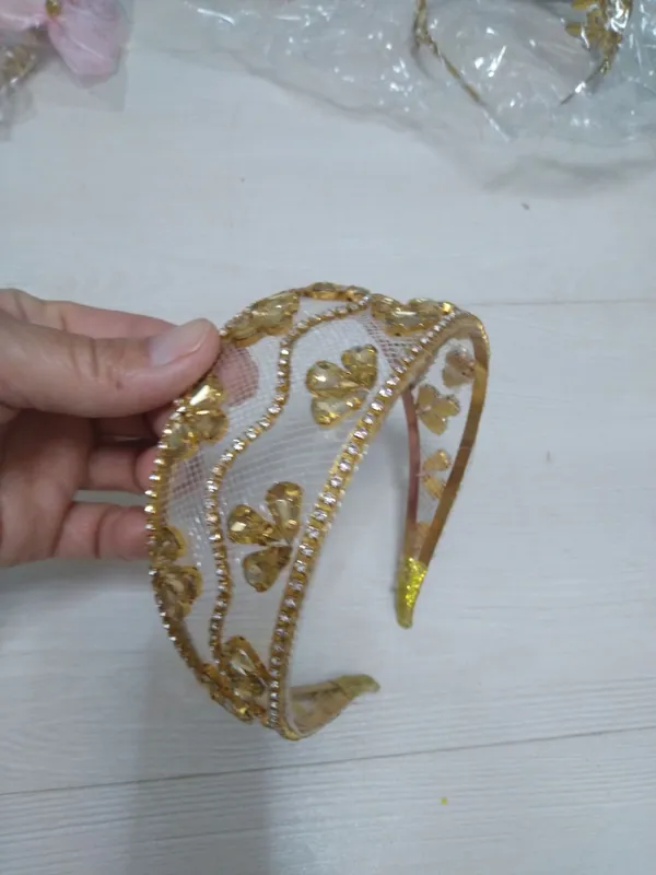 kelinlar uchun diyademalar