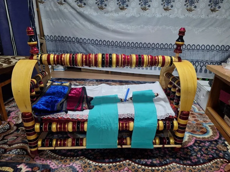 beshik sotiladi