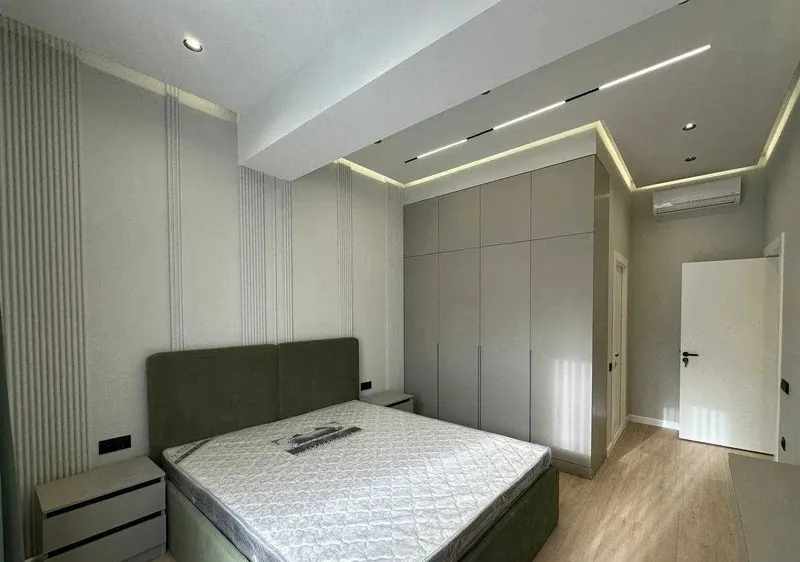 C-2 • 3 xona • 85 m² • 5/9-qavat 2 C-2 • 3 xona • 85 m² • 5/9-qavat 2