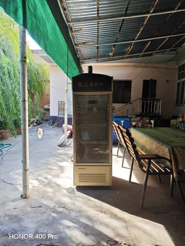 Vitirina xaladilnik sotiladi, ustali ishi bor 2 Vitirina xaladilnik sotiladi, ustali ishi bor 2