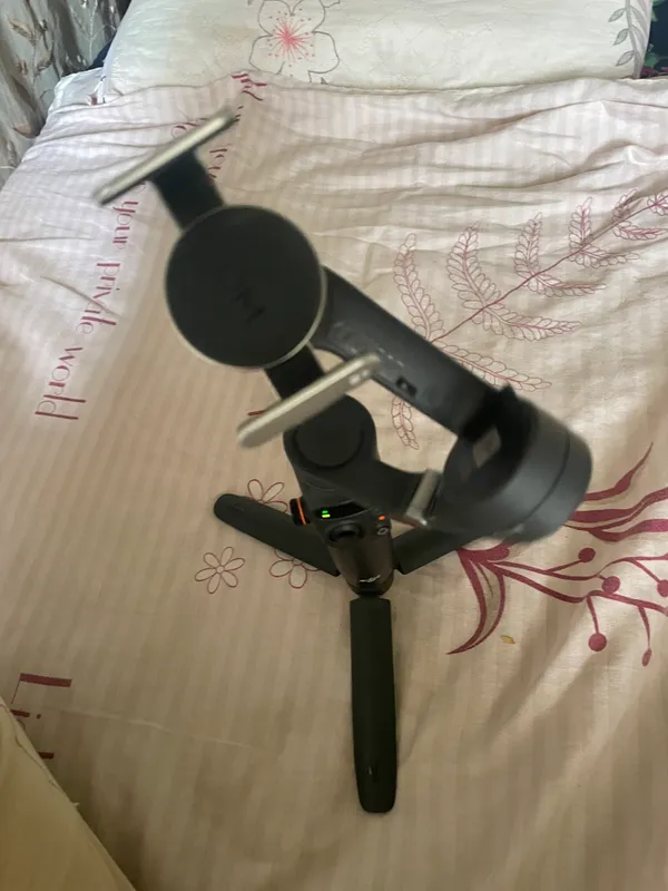Dji osmo 6, длина выдвигается, состояние новое, использовался 1 месяц 1 Dji osmo 6, длина выдвигается, состояние новое, использовался 1 месяц 1